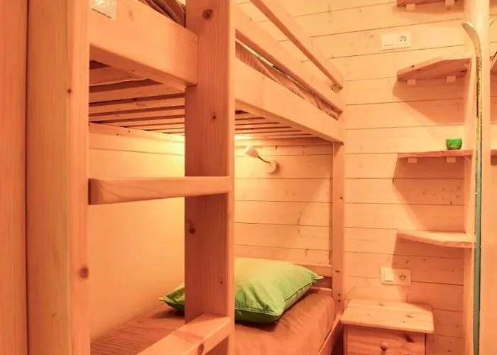 Apartment Le Mont Blanc - 3 Pieces 6/7 Pers - Wifi - Le Mont-blanc 152mb - Plagne Centre Mae-1504 *